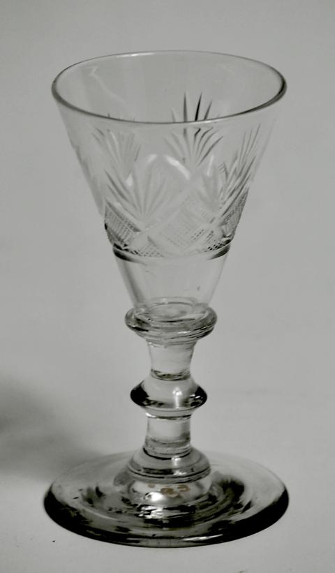 1983.123.1 wine glass