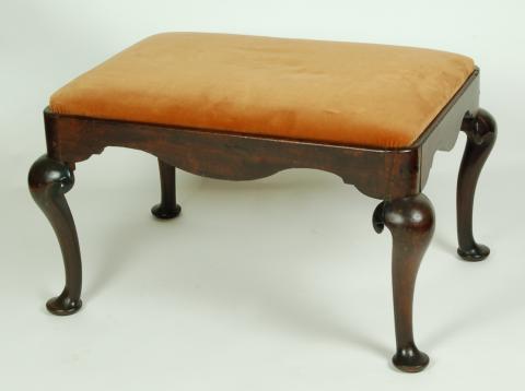 1959.3500 low stool