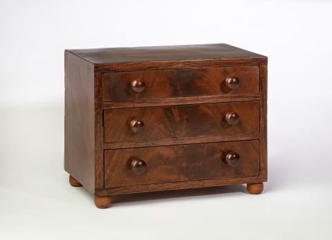 Miniature chest of three drawers