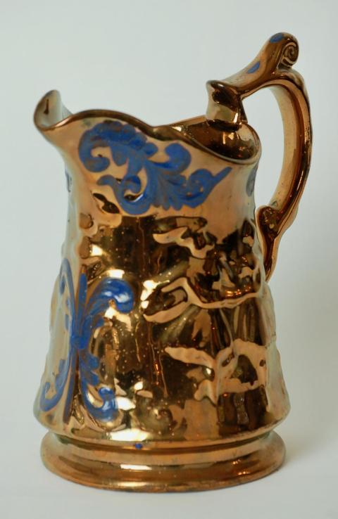1971.1487 copper luster pitcher