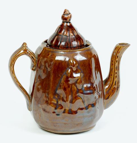 2020.59 Rebekah Rockingham teapot
