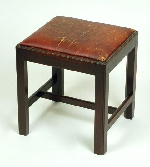 1958.3281 stool