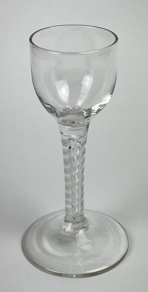 2024.11 wine glass