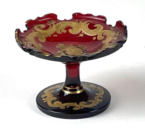 1971.1022 miniature compote