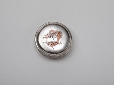 Tea caddy lid