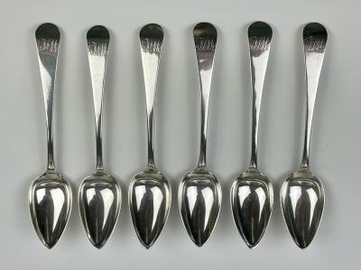 1970.195 dessert spoons