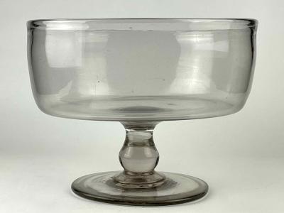 1959.3908 large bowl