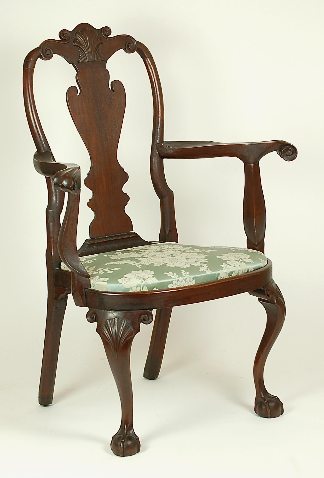 QA compass armchair