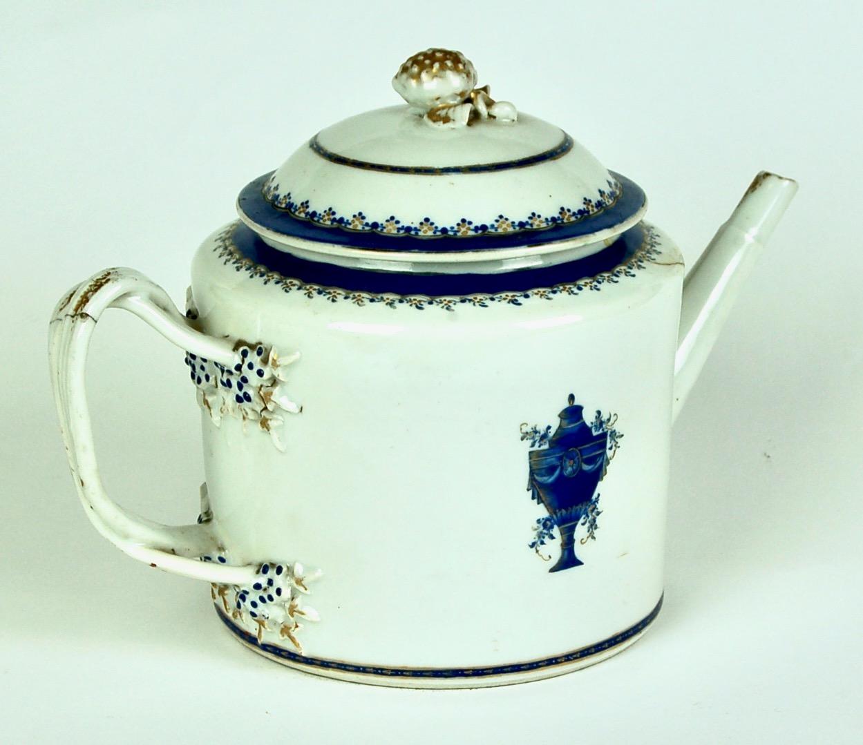1971.766 teapot