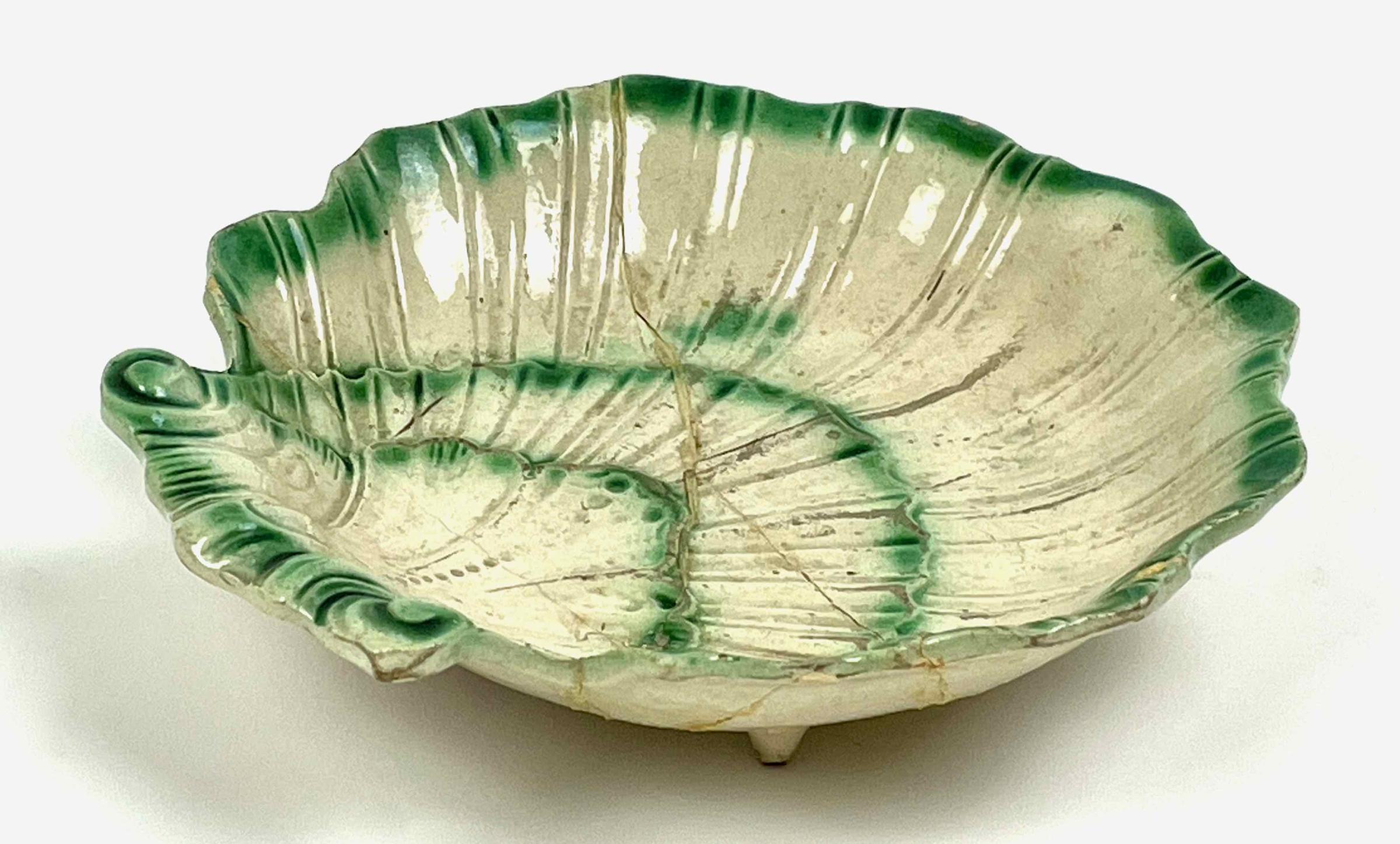 1959.3547 shell dish