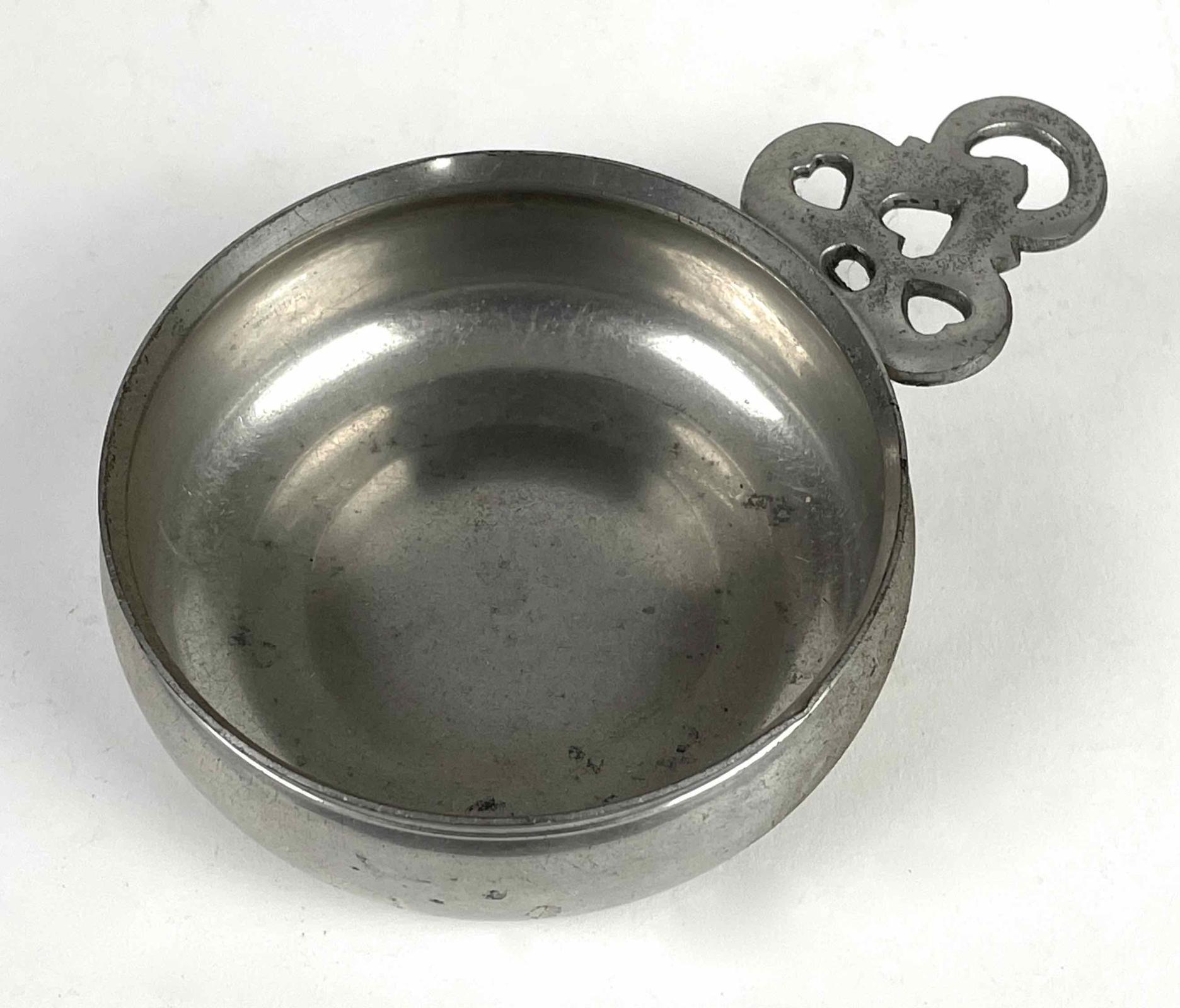 2013.214 repro porringer