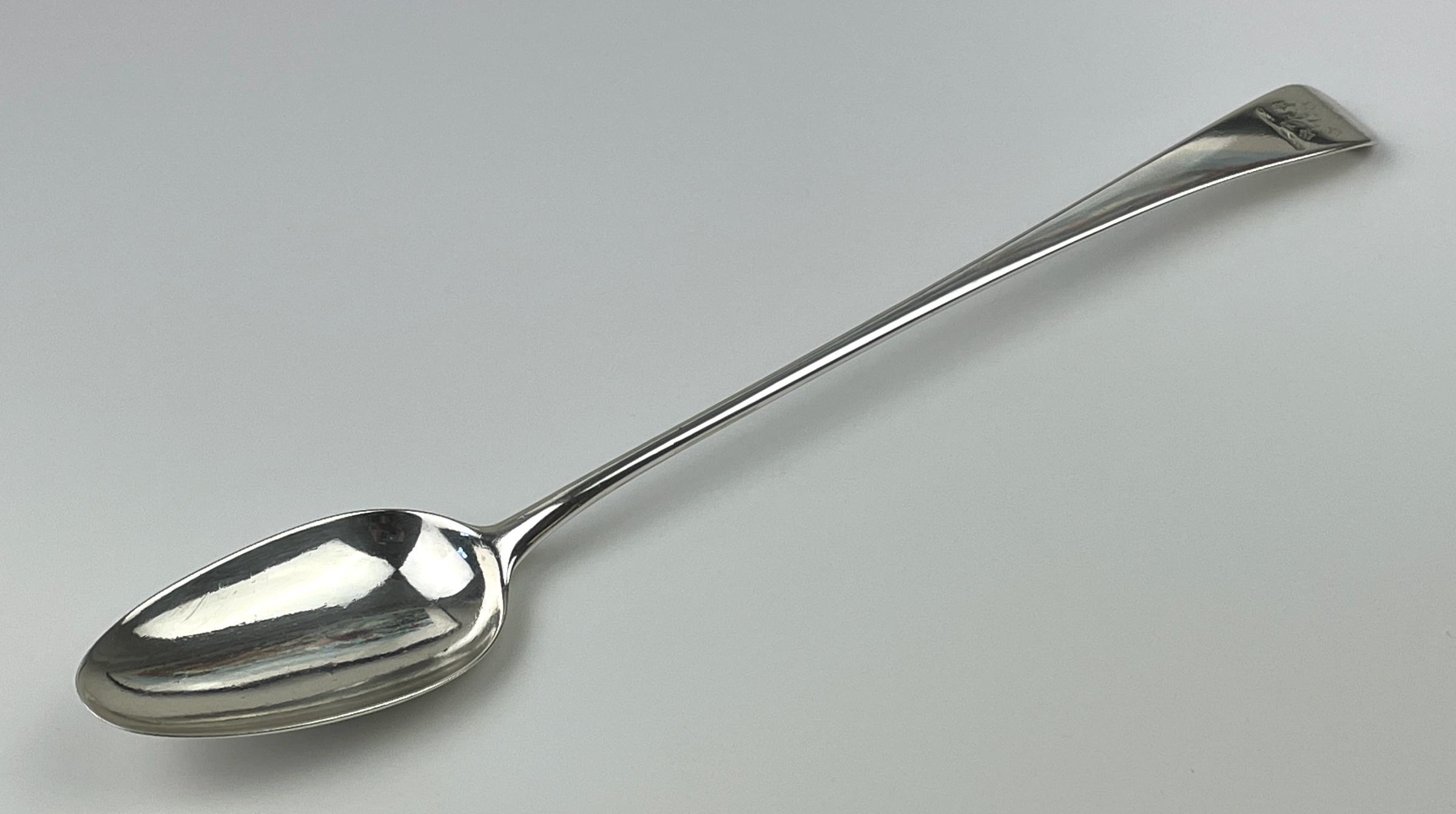 1968.834 serving spoon